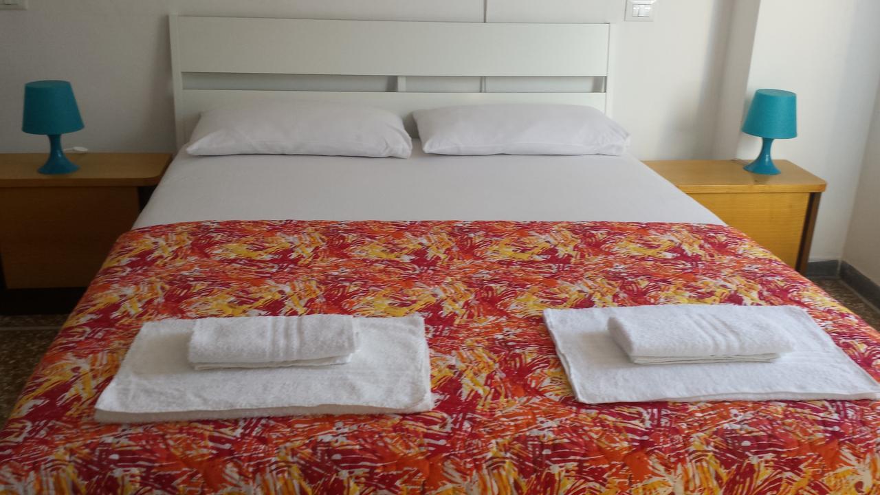 רומא B&B Casa Felicita מראה חיצוני תמונה